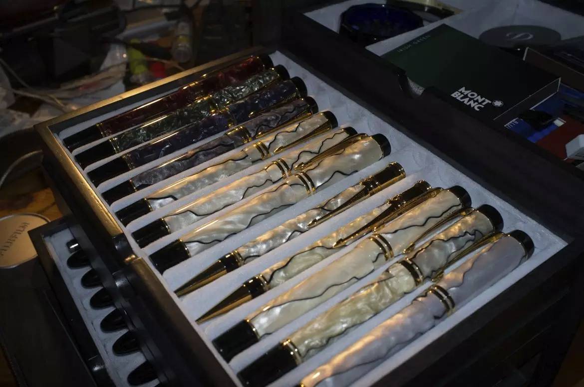 Poll! How many fountain pens do you own? fountainpens